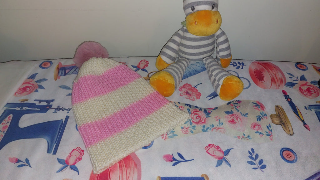 Children's Beanie with Foldable Brim
